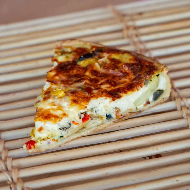 Tarte salée seule ou avec frites